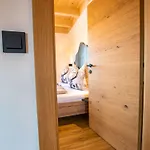 Nyaraló In Gemeinde Hermagor-pressegger Mit Terrasse- Grill Und Garten By Interhome Sonnenalpe Nassfeld