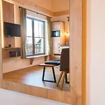 Nyaraló In Gemeinde Hermagor-pressegger Mit Terrasse- Grill Und Garten By Interhome *