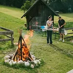 In Gemeinde Hermagor-pressegger Mit Terrasse- Grill Und Garten By Interhome Nyaraló *