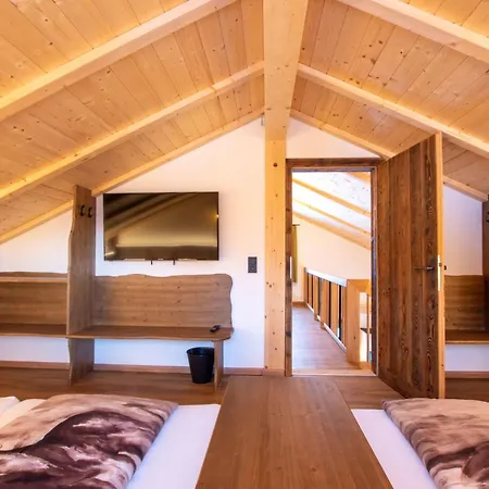 בית נופש In Gemeinde Hermagor-pressegger Mit Terrasse- Grill Und Garten By Interhome