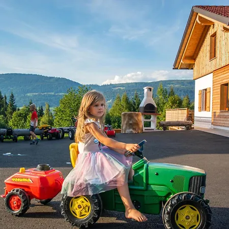 Holiday home In Gemeinde Hermagor-pressegger Mit Terrasse- Grill Und Garten By Interhome Sonnenalpe Nassfeld