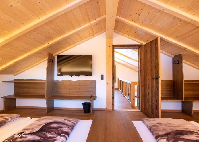 Vakantiehuis In Gemeinde Hermagor-pressegger Mit Terrasse- Grill Und Garten By Interhome