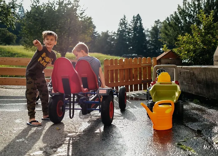 In Gemeinde Hermagor-pressegger Mit Terrasse- Grill Und Garten By Interhome *